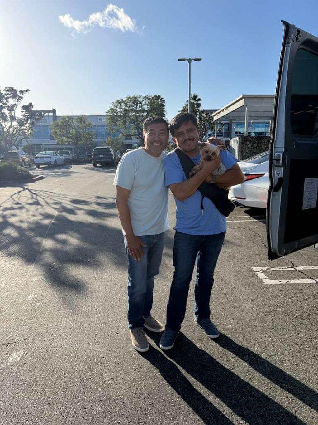 dog-family-meet-greet-lax